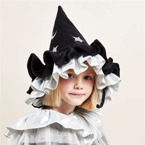 Spellbinding in Sequins: Meri Meri Spell Hats for Glamorous Witches